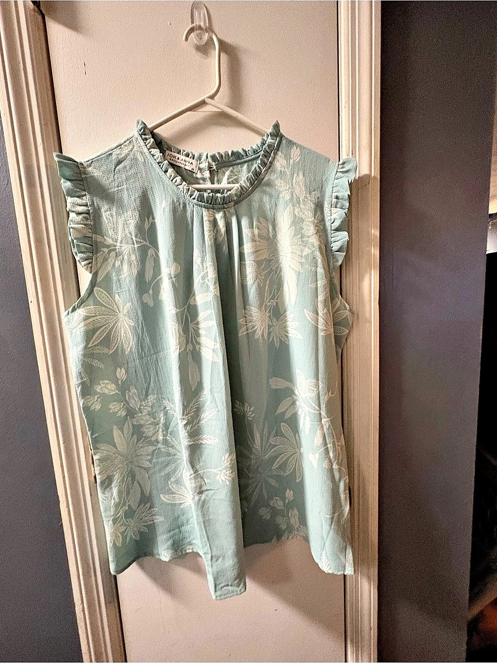 Jon & Anna Floral Ruffle Sleeve Blouse in Green Size 2X